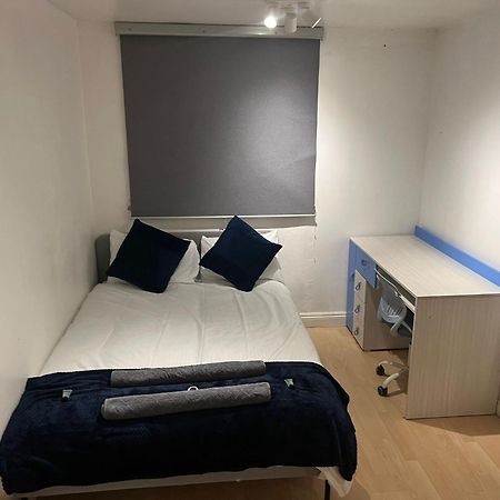 Indulge Hockley Hotel - With Free Front Parking - 10 Min Drive To Birmingham City Centre Bull Ring, Grand Central, Tesco Superstore, Primark & Commonwealth Games Бирмингем Экстерьер фото